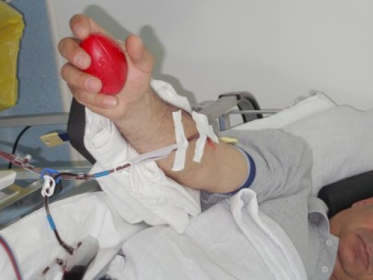 Tinerii social-democraţii au donat sânge la Centrul Regional de Transfuzii